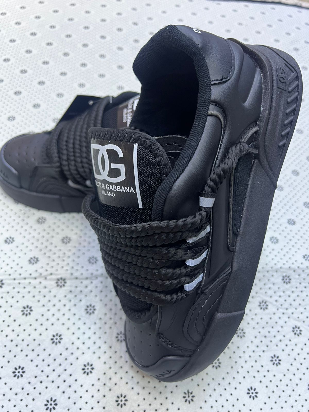 ZAPATOS DOLCE GABBANA  NEGROS